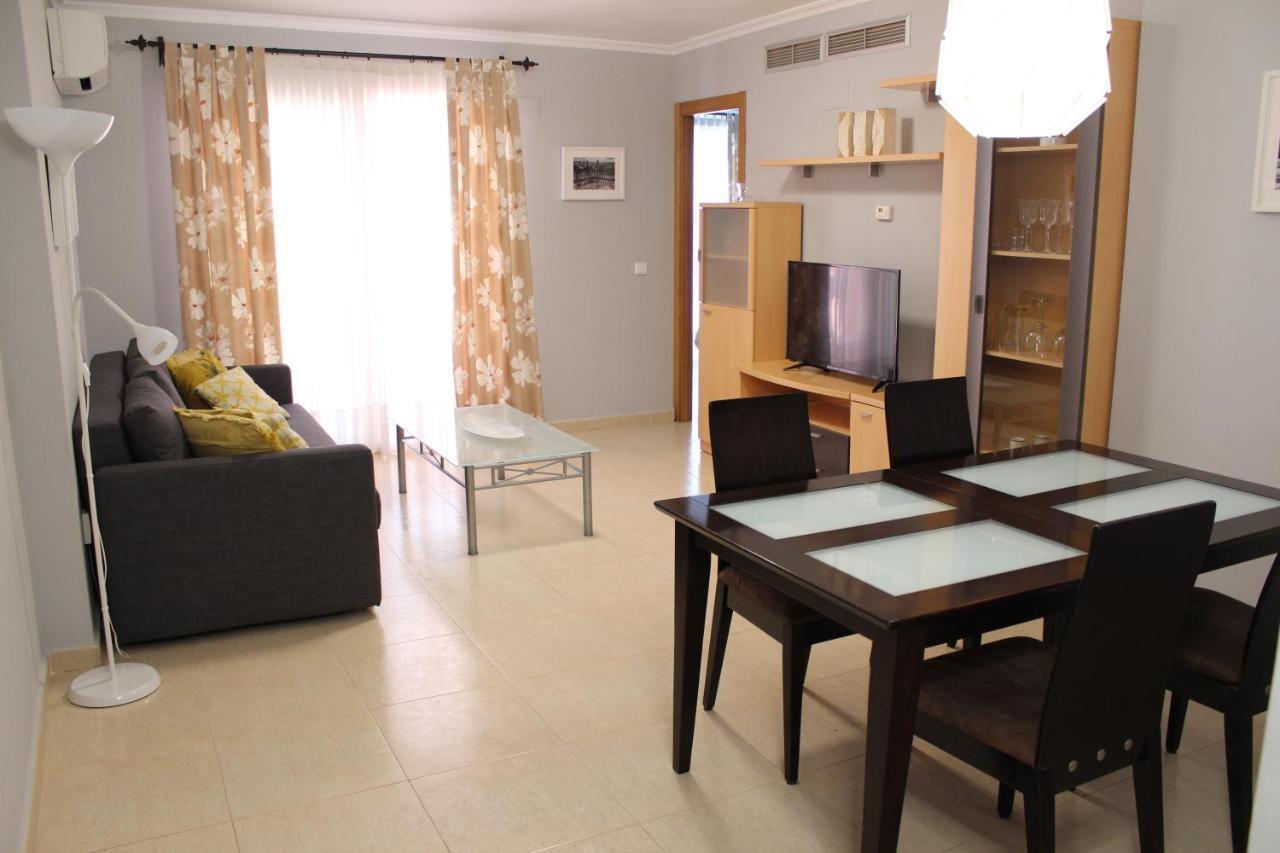 Apto. Con Gran Terraza Y Acceso Directo A Piscina. * Denia